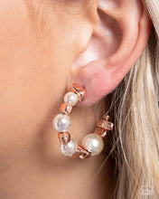 Load image into Gallery viewer, Paparazzi ♥ Playful Pearls - Copper ♥ E1518