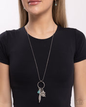 Load image into Gallery viewer, Paparazzi ♥ Mermaid Madrigal - Green ♥ Lanyard N2325