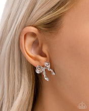 Load image into Gallery viewer, Paparazzi ♥ Princess Treatment - Silver ♥ Post E1667