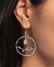 Load image into Gallery viewer, Paparazzi ♥ Picturesque Scene - Green ♥ E1553