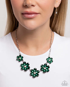 Paparazzi ♥ Whimsical Way - Green ♥ N2460