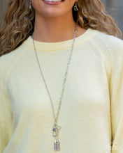 Load image into Gallery viewer, Paparazzi ♥ Dreamy Direction - Silver ♥ Lanyard N2885