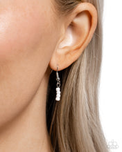 Load image into Gallery viewer, Paparazzi ♥ High-Class Hype - White ♥ N2433