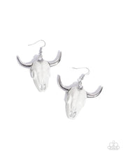 Load image into Gallery viewer, Paparazzi ♥ Southwestern Skull - White ♥ E2248