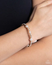 Load image into Gallery viewer, Paparazzi ♥ Ladylike Leader ♥ B1159