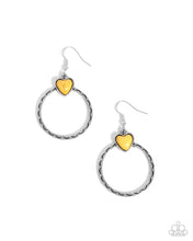 Load image into Gallery viewer, Paparazzi ♥ Heart Holiday - Yellow ♥ E1674