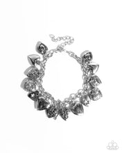 Load image into Gallery viewer, Paparazzi ♥ Charming Change - Silver ♥ B1135
