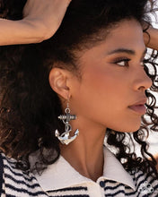 Load image into Gallery viewer, Paparazzi ♥ Adorable Anchor - Silver ♥ E2322