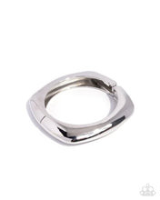Load image into Gallery viewer, *Convention 2025* Paparazzi ♥ Rounded Reflection - Silver ♥ B1146