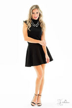 Load image into Gallery viewer, Paparazzi ♥ Fame - Black ♥ 2017 Zi Collection Piece Z723