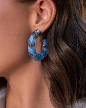 Load image into Gallery viewer, Paparazzi ♥ Coiled Cameo - Blue ♥ Post E2185
