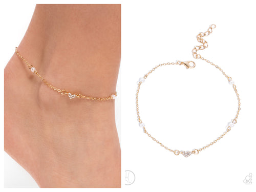 Paparazzi ♥ Ladylike Loop - Gold ♥ Anklet A32