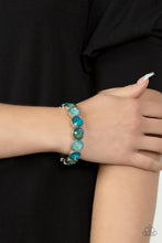 Load image into Gallery viewer, Paparazzi ♥ Radiant on Repeat - Green ♥ B1085