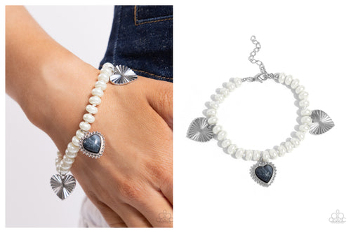 Paparazzi ♥ Heart-struck Haven - Silver ♥ B835