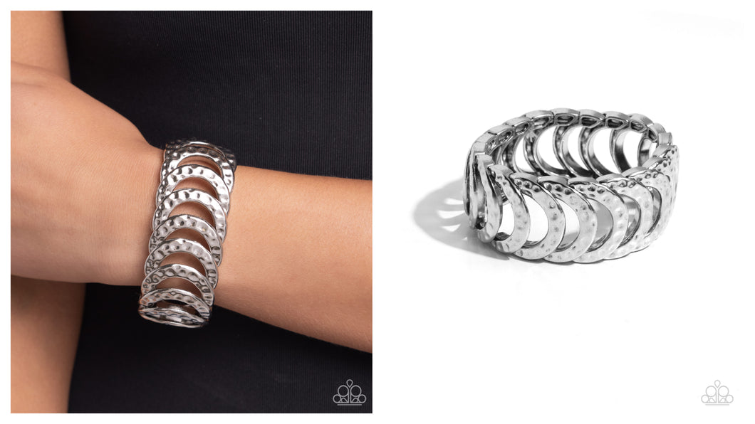 Paparazzi ♥ Hardware Haute - Silver ♥ B843