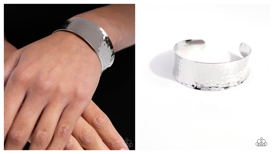 Paparazzi ♥ Urban Ore - Silver ♥ B854