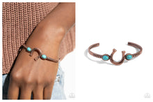 Load image into Gallery viewer, Paparazzi ♥ Horseshoe Habit - Copper ♥ B865