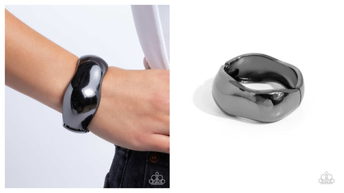 Paparazzi ♥ Curved Confident - Black ♥ B908