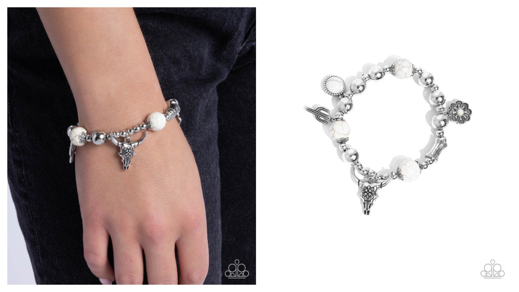 Paparazzi ♥ Western Welcome - White ♥ B952