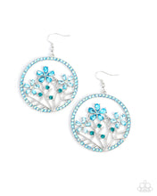 Load image into Gallery viewer, Paparazzi ♥ Basic Bouquet - Blue ♥ E1930