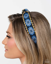 Load image into Gallery viewer, Paparazzi ♥ Blooming Business - Blue ♥ C74