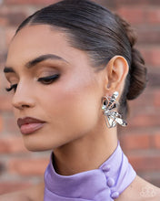 Load image into Gallery viewer, Paparazzi ♥ Breathtaking Bling - Multi ♥ E2310