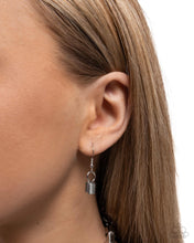 Load image into Gallery viewer, Paparazzi ♥ Candescent Coils - Silver ♥ N2681