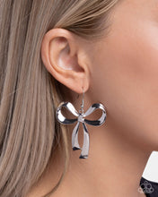 Load image into Gallery viewer, Paparazzi ♥ Captivating Coquette - Silver ♥ E2086