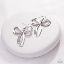 Load image into Gallery viewer, Paparazzi ♥ Captivating Coquette - Silver ♥ E2086