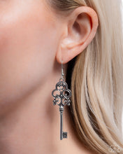 Load image into Gallery viewer, Paparazzi ♥ Château Chic - Silver ♥ E1924