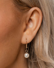 Load image into Gallery viewer, Paparazzi ♥ Starfish Song Necklace &amp; Starfish Single Bracelet  ♥ S210