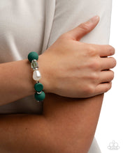 Load image into Gallery viewer, Paparazzi ♥And Just Like That... - Necklace &amp;  Like-Minded Bracelet - Green Set ♥ S183