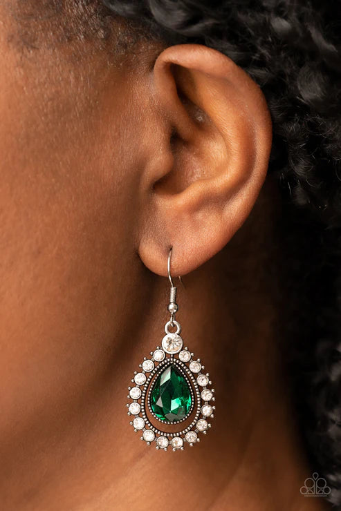 Paparazzi ♥ Divinely Duchess - Green ♥ E1076