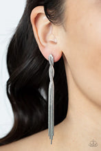 Load image into Gallery viewer, Paparazzi ♥ Ropin Rodeo Queen - Silver ♥ Post E1128