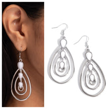 Load image into Gallery viewer, Paparazzi ♥ Sweat and TIERS - White ♥ E1307