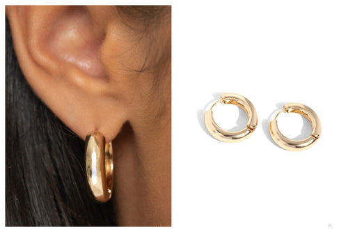 Paparazzi ♥ Simply Sinuous - Gold ♥ Post E1321