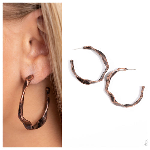 Paparazzi ♥ Coveted Curves - Copper ♥ E1342