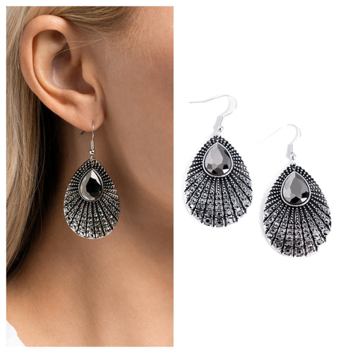 Paparazzi ♥ Urban Relic - Silver ♥ E1345