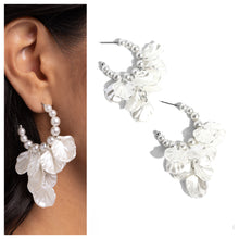 Load image into Gallery viewer, Paparazzi ♥ Frilly Feature - White ♥ Post E1347