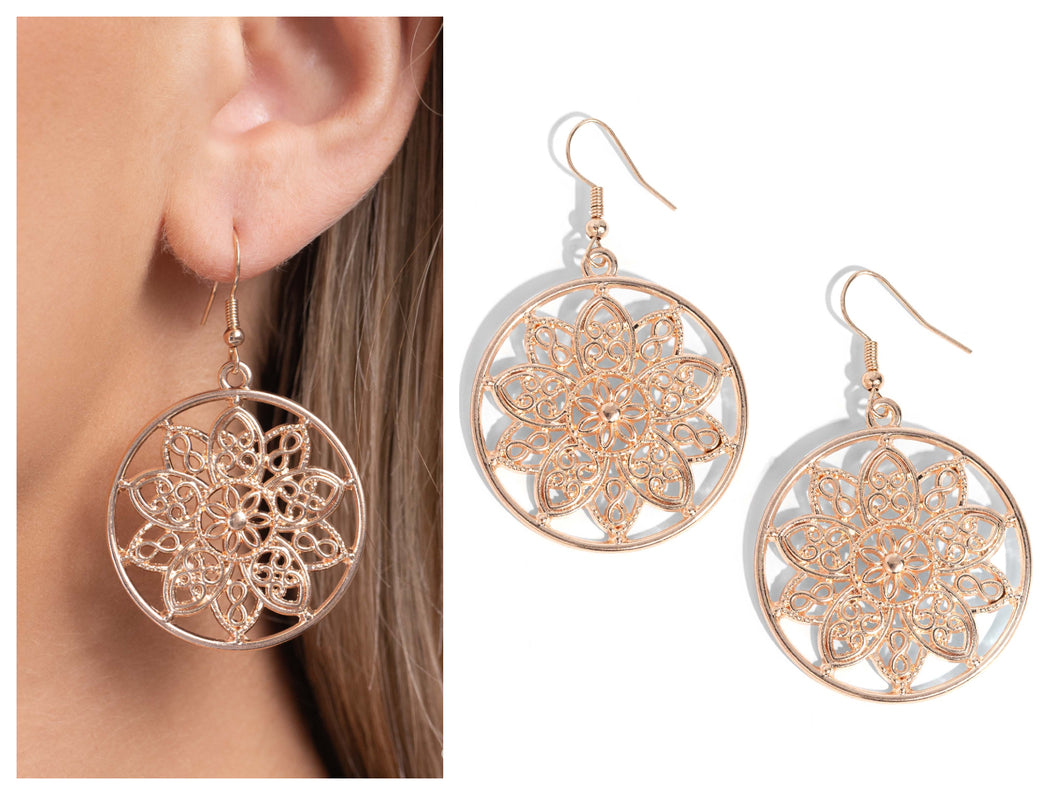 Paparazzi ♥ Garden Allure - Rose Gold ♥ E1412