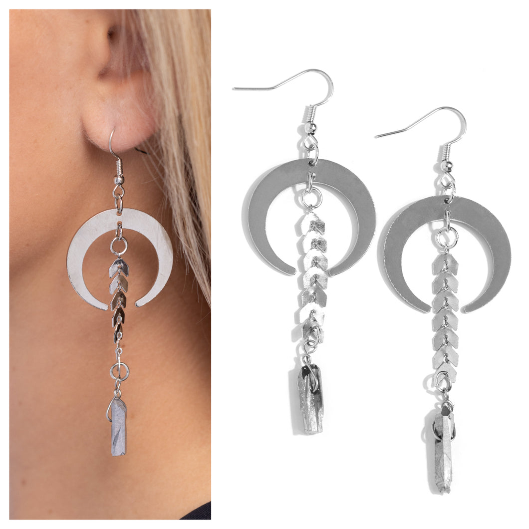 Paparazzi ♥ Lounging Laurel - Silver ♥ E1425