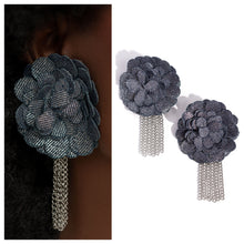 Load image into Gallery viewer, Paparazzi ♥ Dauntless Denim - Blue ♥ Post E1431