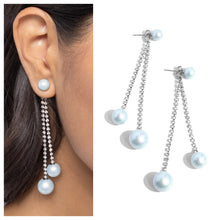 Load image into Gallery viewer, Paparazzi ♥ Give Us A PEARL! - Blue ♥ Post E1443