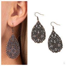 Load image into Gallery viewer, Paparazzi ♥ Meadow Magic - Copper ♥ E1444