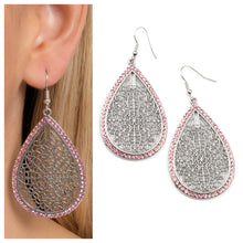 Load image into Gallery viewer, Paparazzi ♥ Fleur de Fantasy - Pink ♥ E1448