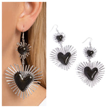 Load image into Gallery viewer, Paparazzi ♥ Sunburst Sweethearts - Black ♥ E1515