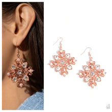 Load image into Gallery viewer, Paparazzi ♥ Fancy-Free Florals - Copper ♥ E1525