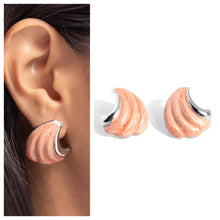 Load image into Gallery viewer, Paparazzi ♥ Whimsical Waves - Orange ♥ Post E1526