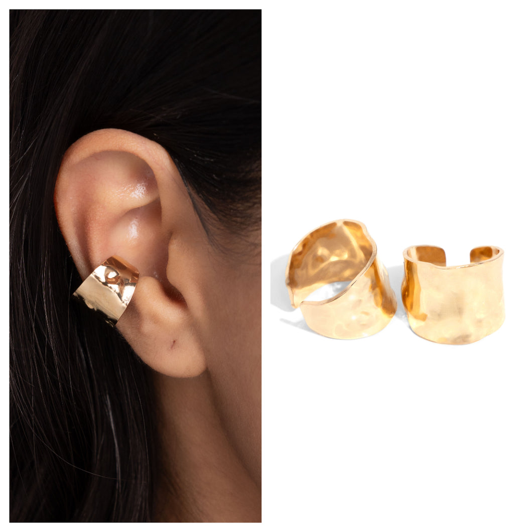 Paparazzi ♥ Warped Wonder - Gold ♥ Cuff E1534