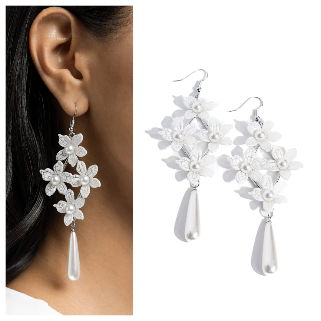 Paparazzi ♥ Vintage Veining - White ♥ E1542